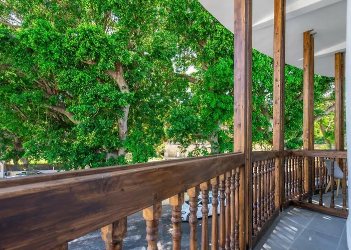 فندق مبيت وإفطار Casa Poli 4*