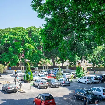 Casa Poli Oda ve Kahvaltı Rhodes City